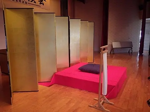 金屏風（半双）7尺 | レントオール宮崎（株式会社凌駕）