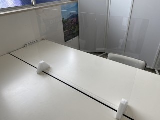 デスクウォール